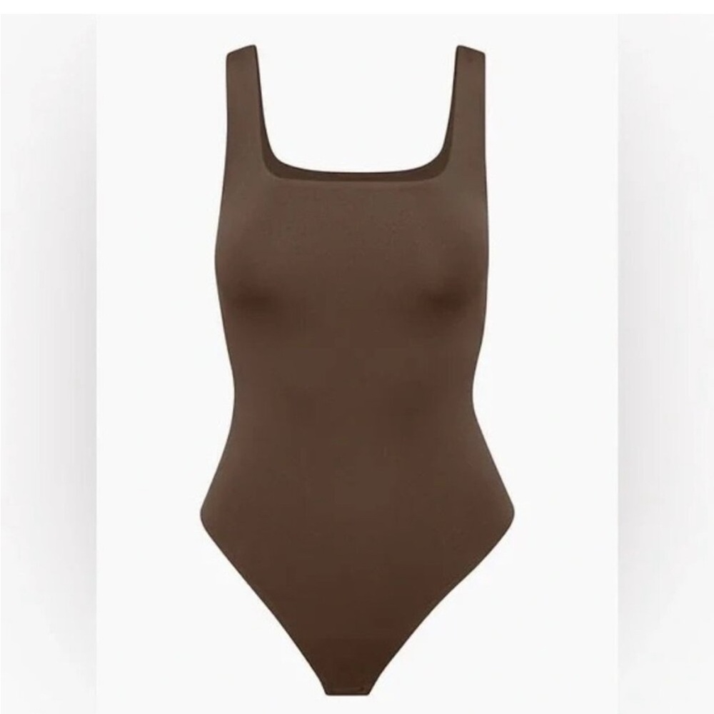 Aritzia Brown Square Neck Bodysuit